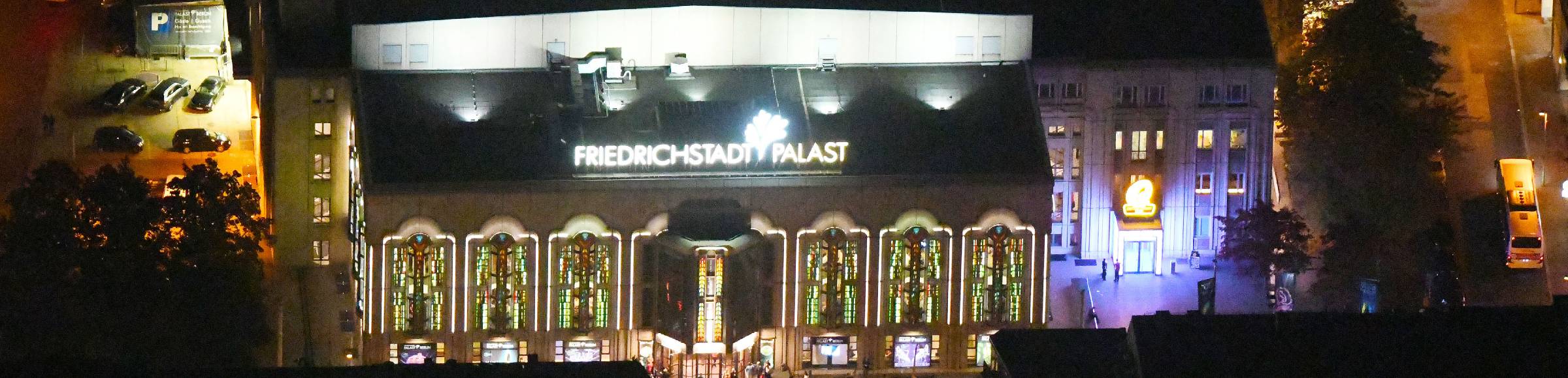 Night lighting building of the indoor arena 