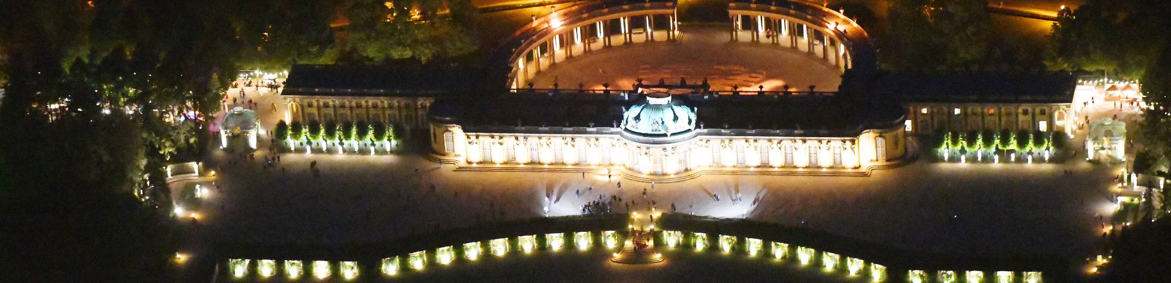 Nachtluftbild Palais des Schloss Sanssouci zur 